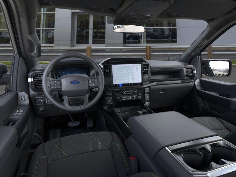 2025 Ford F-150 STX photo 9