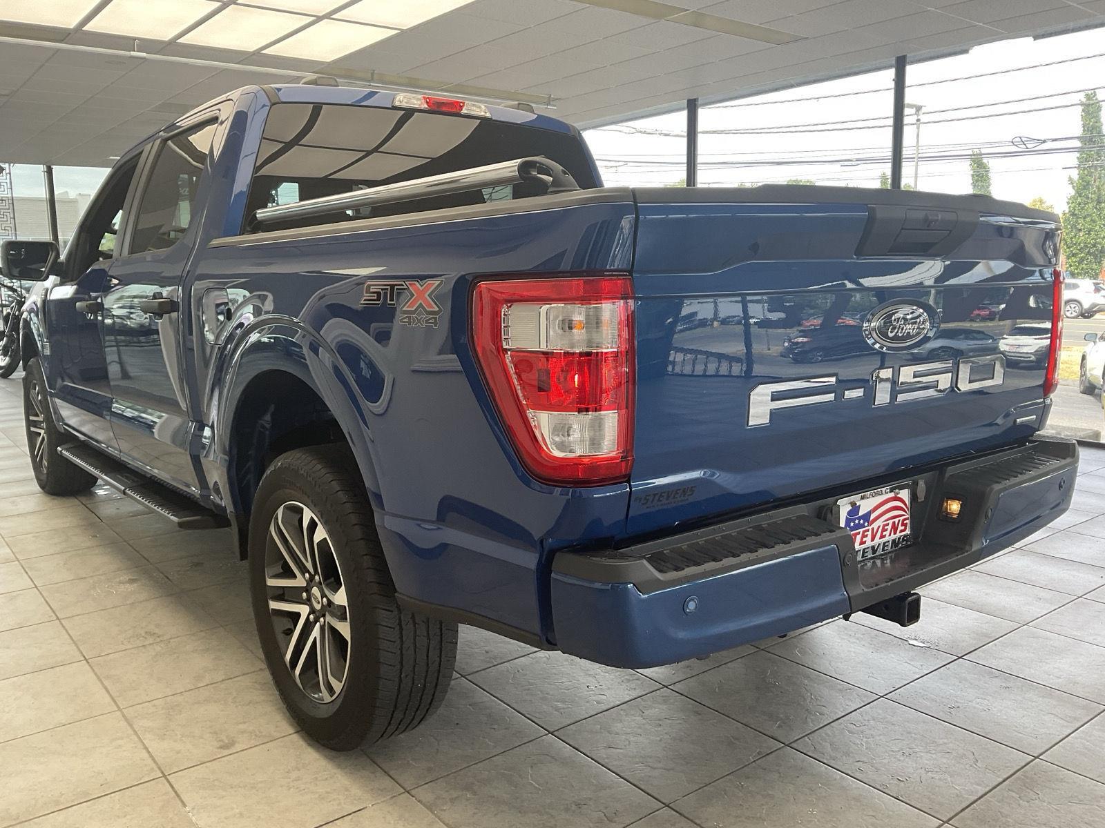 2023 Ford F-150 XLT photo 6