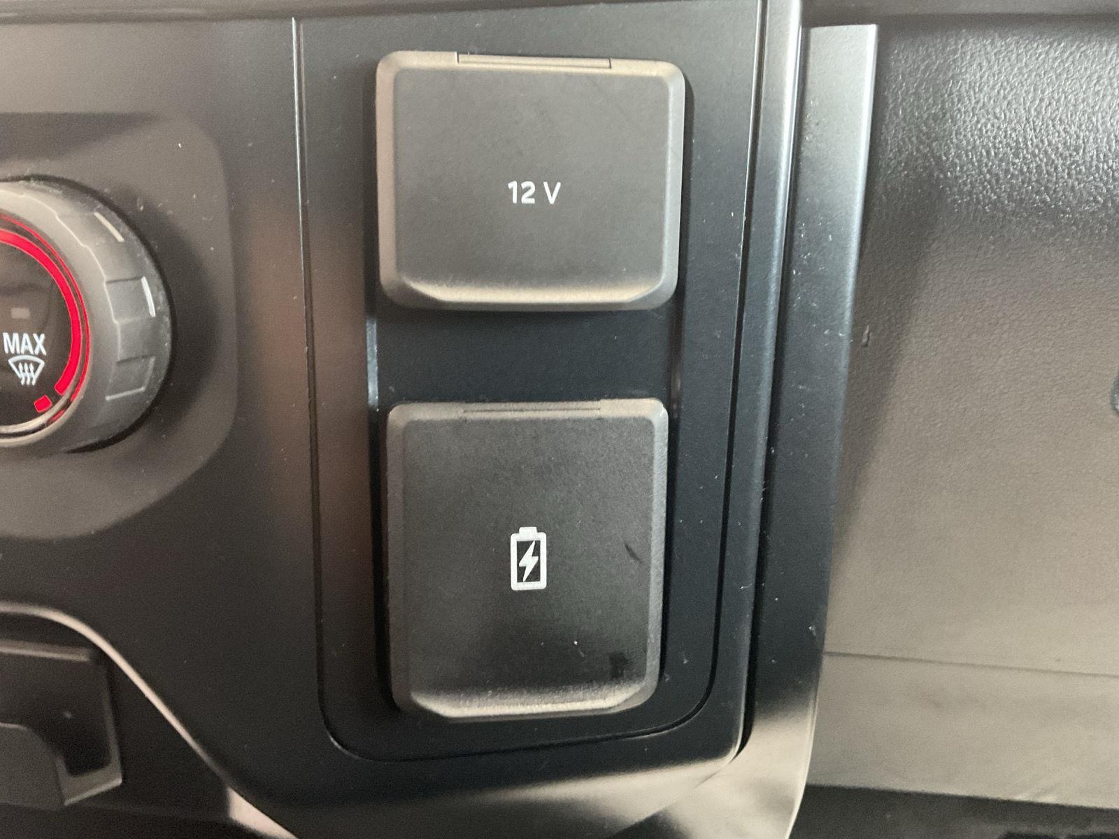 2023 Ford F-150 XLT photo 20