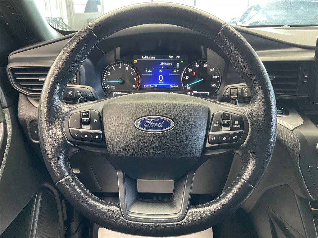 2020 Ford Explorer XLT photo 22