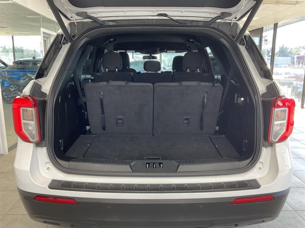 2020 Ford Explorer XLT photo 29
