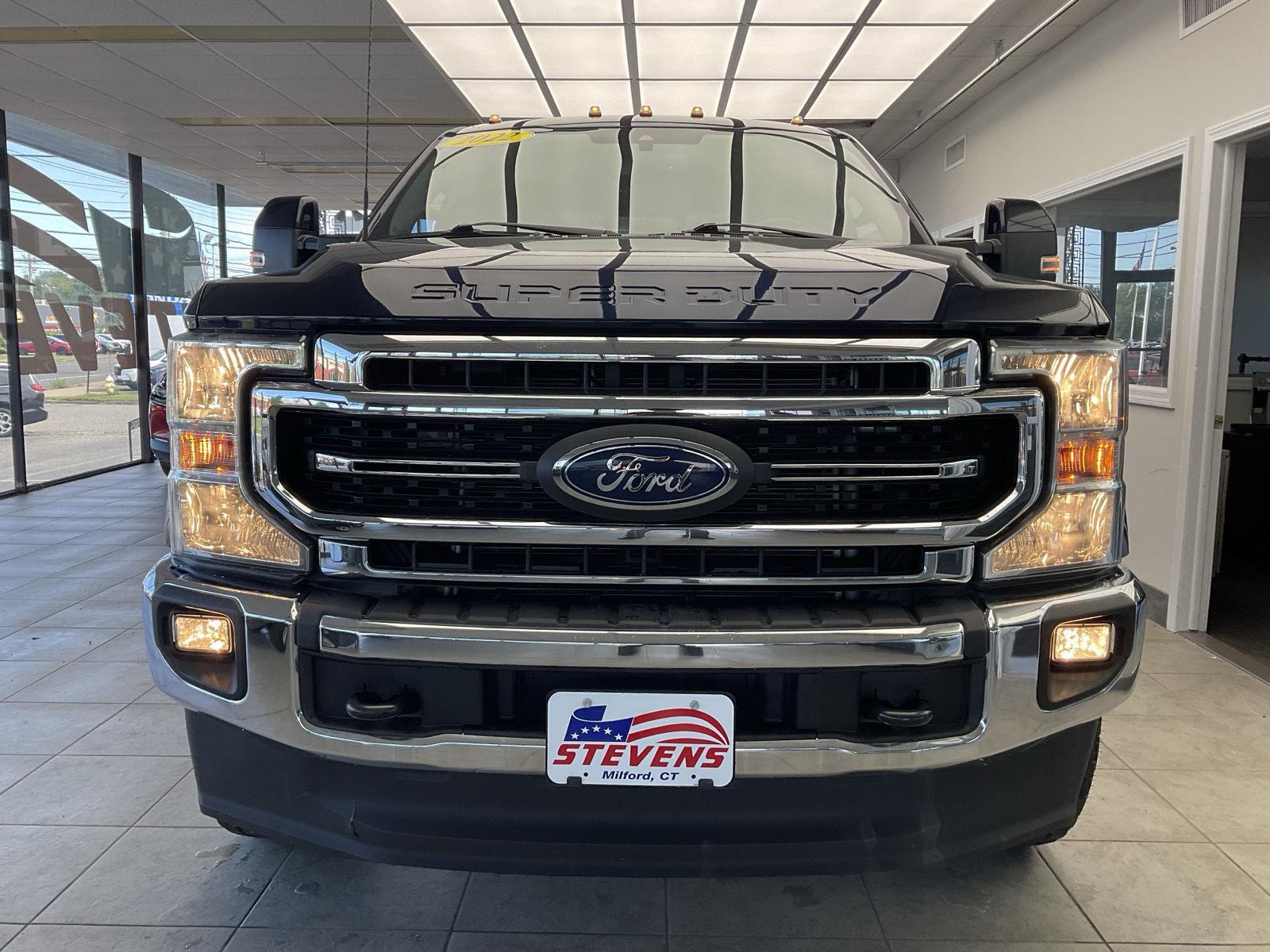 2022 Ford F-250 Super Duty Lariat's photo