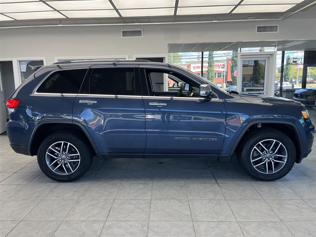 2019 Jeep Grand Cherokee Limited photo 3