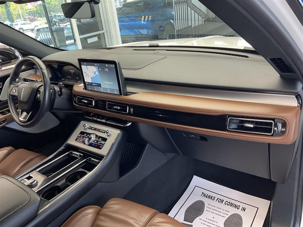 2022 Lincoln Aviator Reserve photo 13