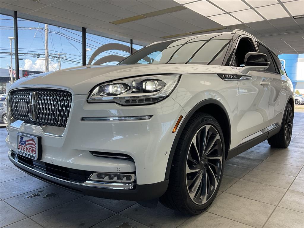 2022 Lincoln Aviator Reserve photo 3
