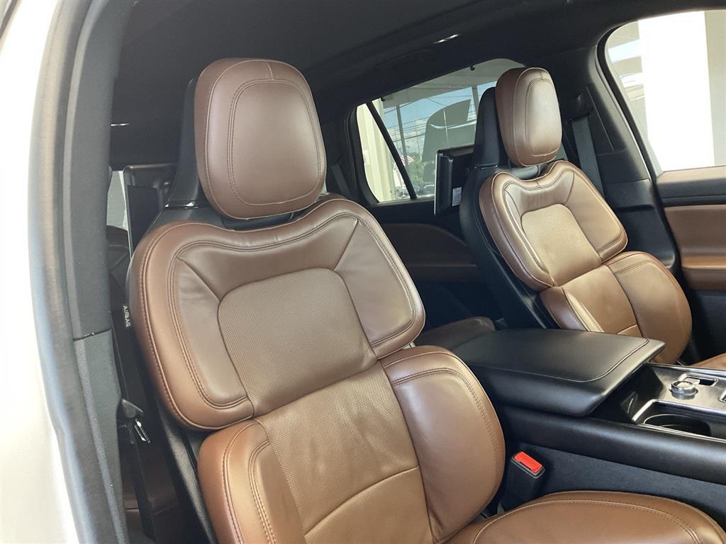 2022 Lincoln Aviator Reserve photo 15