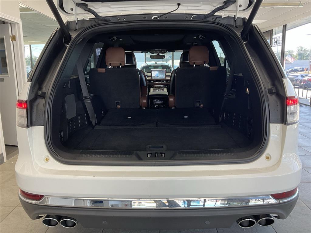 2022 Lincoln Aviator Reserve photo 33