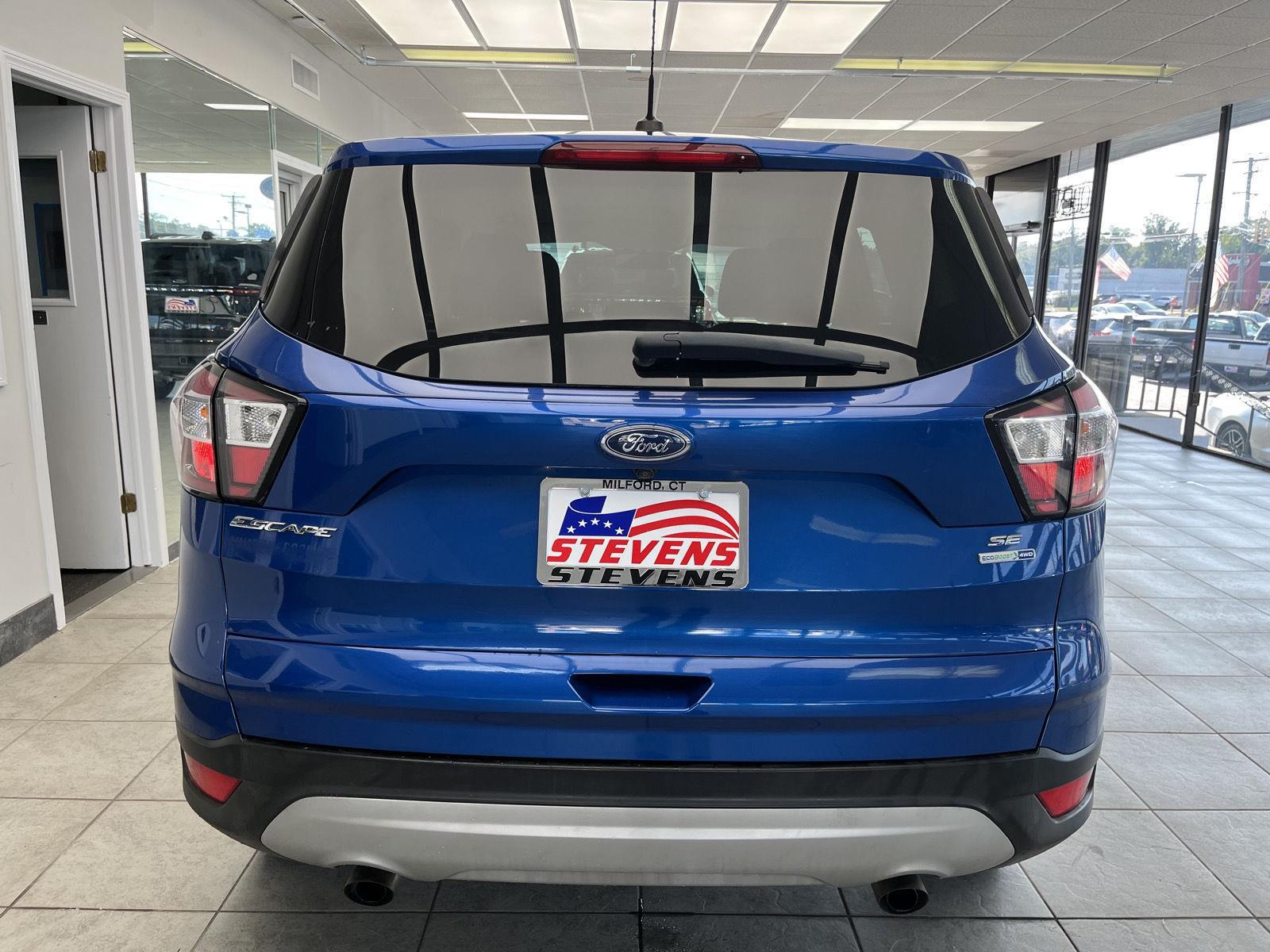 2017 Ford Escape SE photo 6