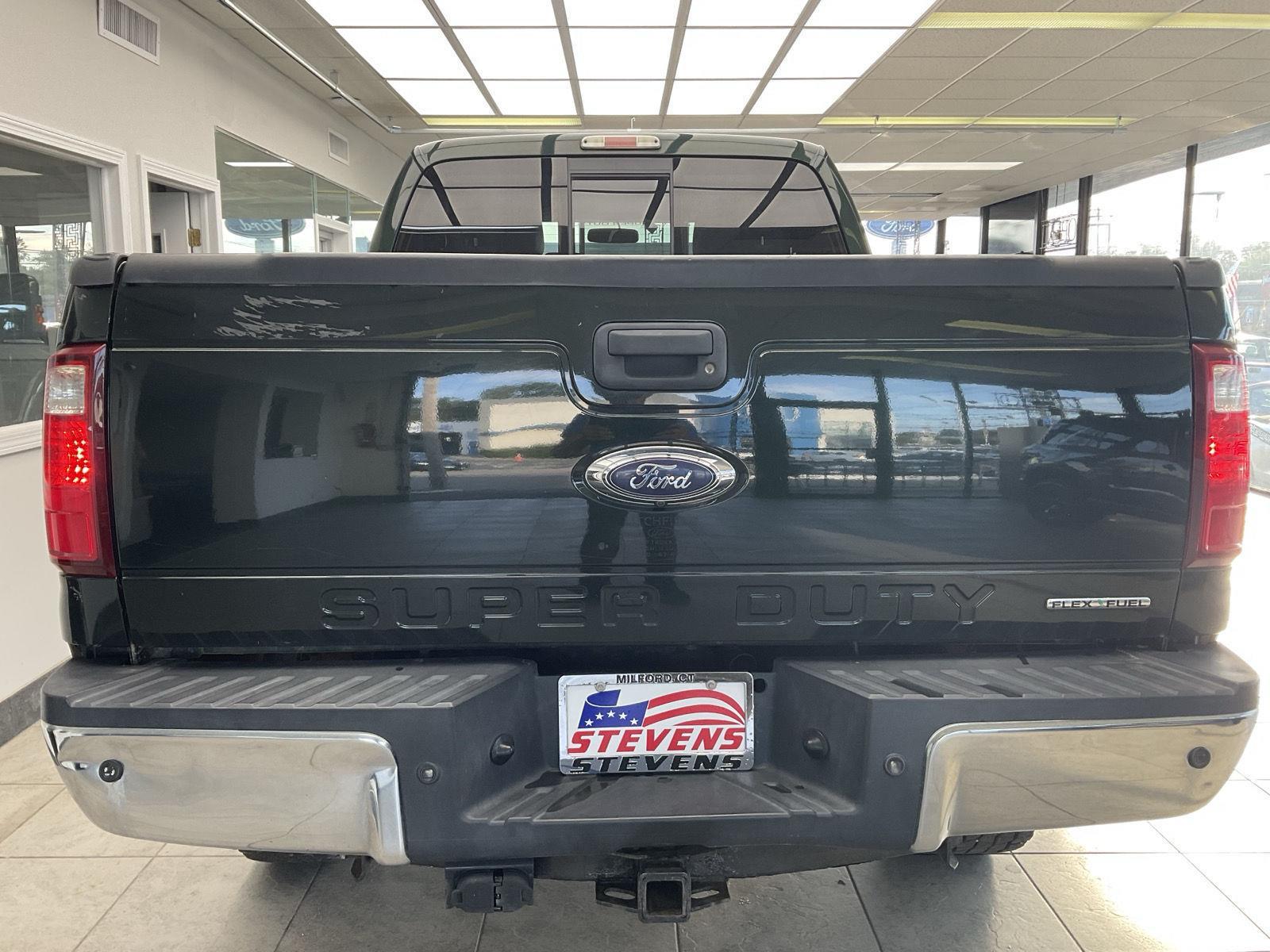 2014 Ford F-250 Lariat photo 4