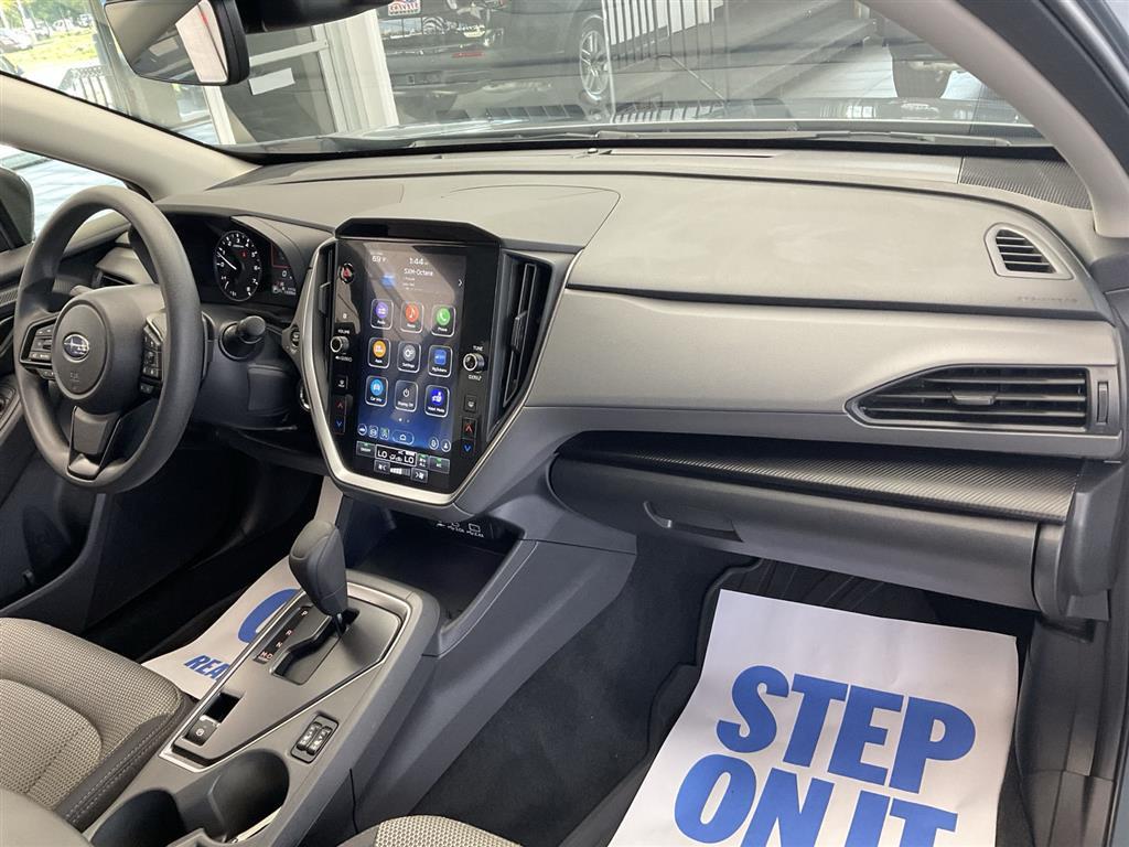 2024 Subaru Crosstrek Premium photo 12