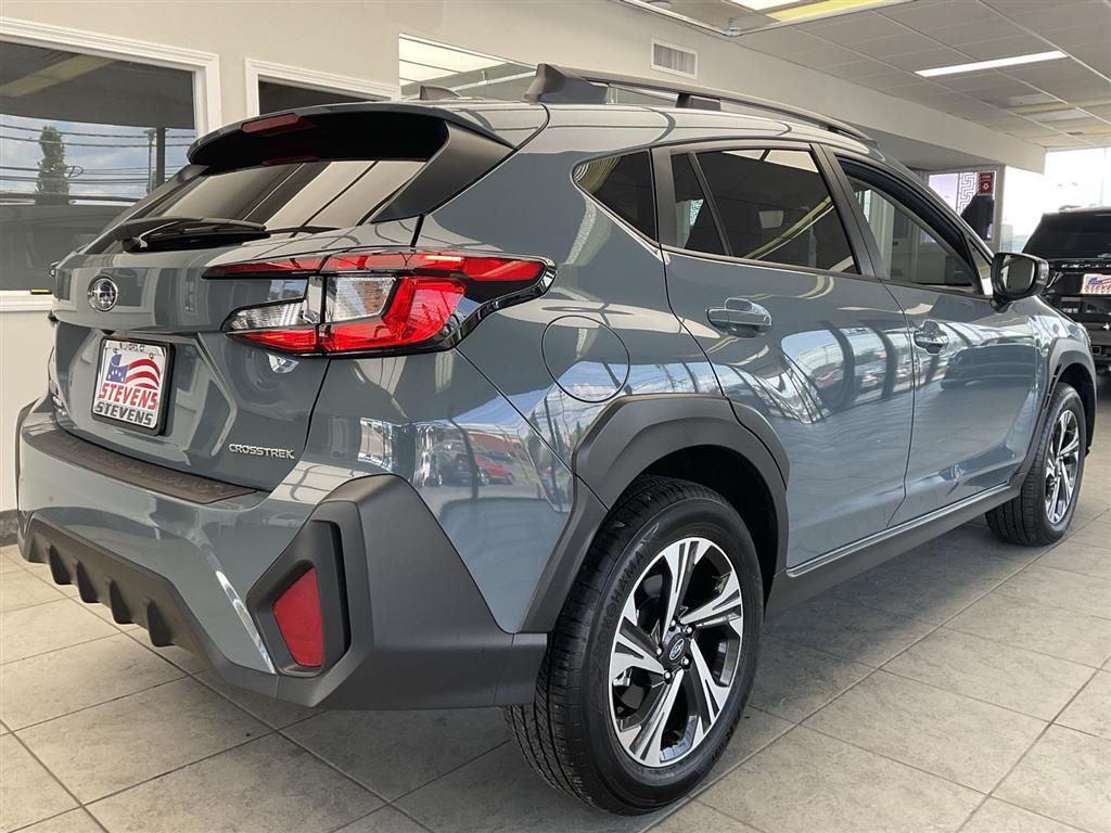 2024 Subaru Crosstrek Premium photo 5