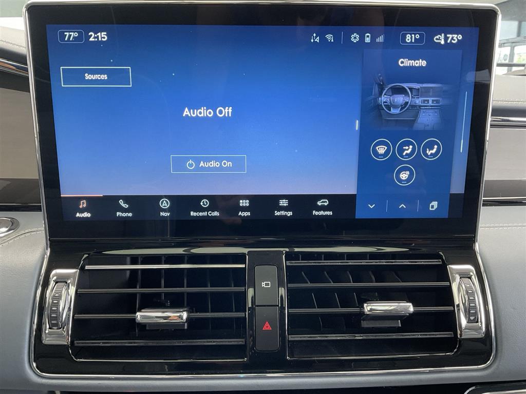 2022 Lincoln Navigator Black Label photo 21