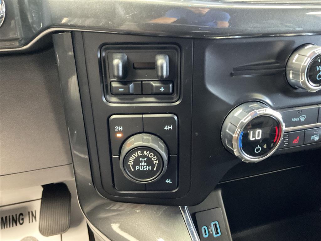 2021 Ford F-150 XLT photo 21