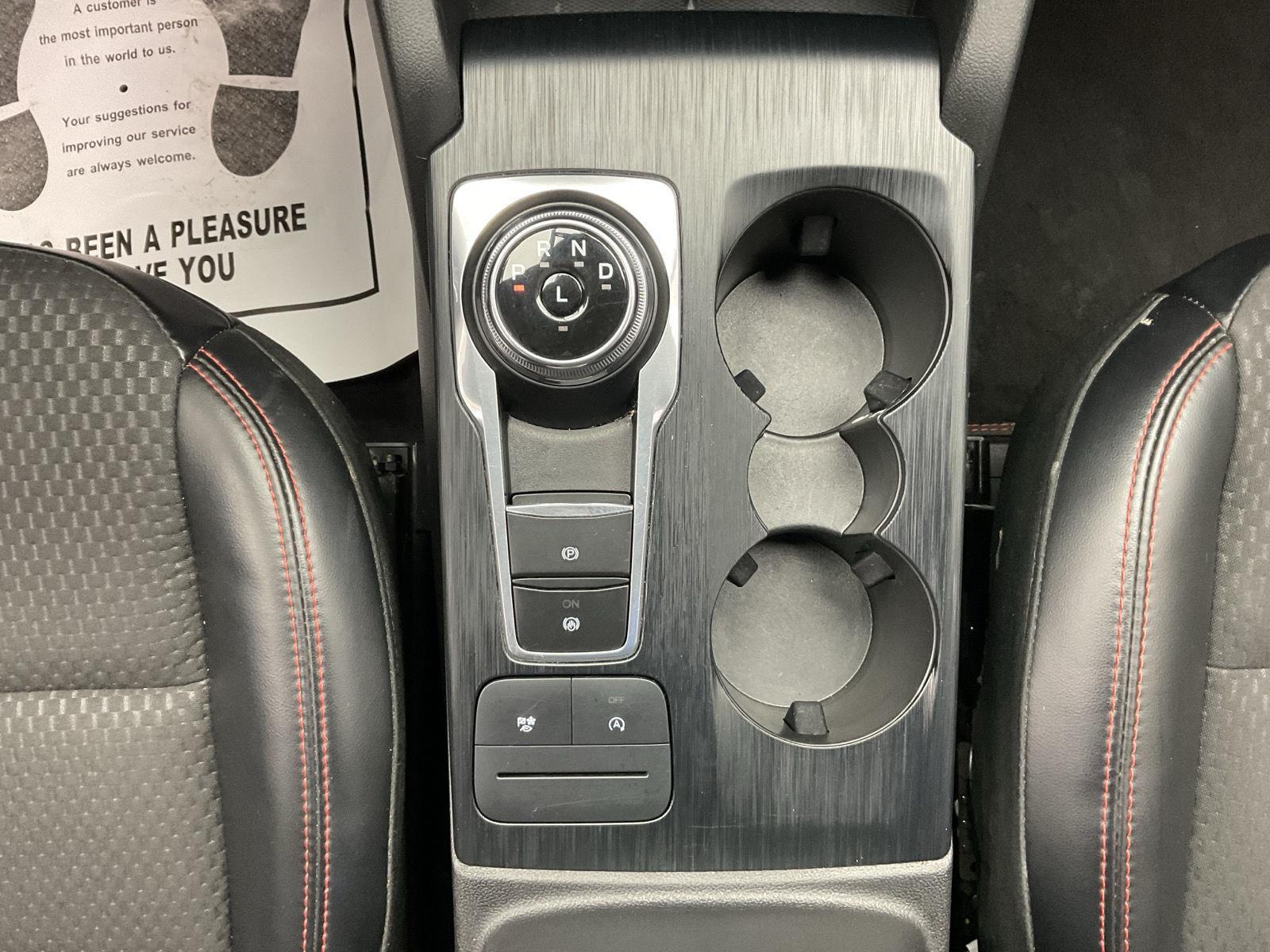 2023 Ford Escape ST-Line photo 21