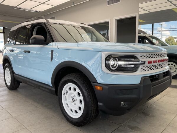 2025 Ford Bronco Sport Outer Banks photo 24