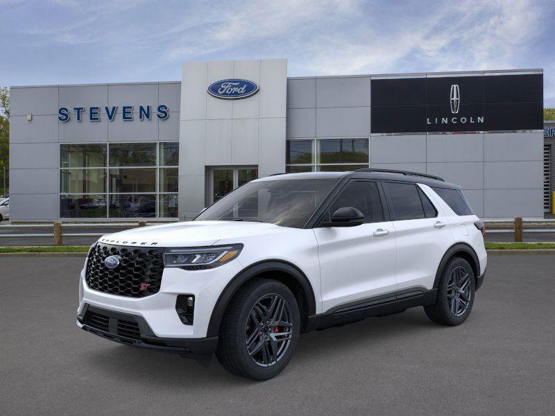 2025 Ford Explorer ST photo 2