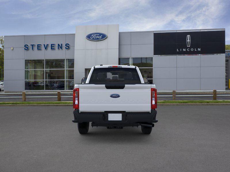 2026 Ford F-250 XLT photo 6