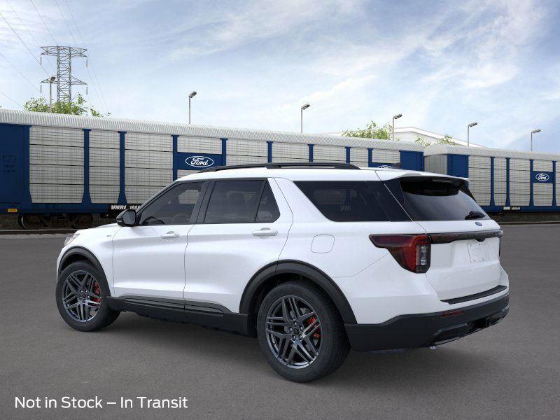 2025 Ford Explorer ST-Line photo 5