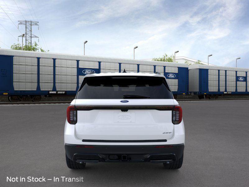 2025 Ford Explorer ST-Line photo 6