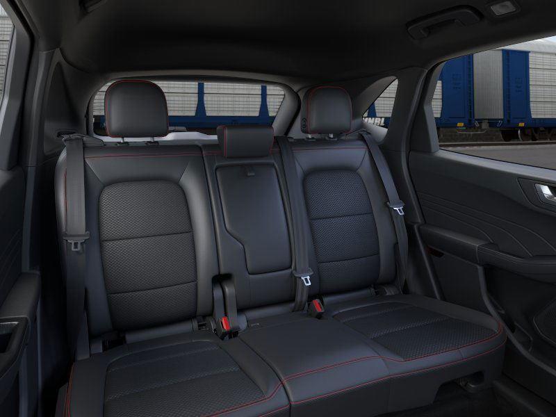 2025 Ford Escape ST-Line photo 7