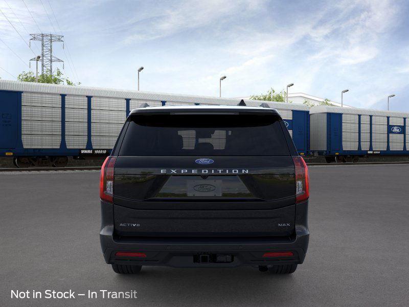 2025 Ford Expedition MAX photo 5