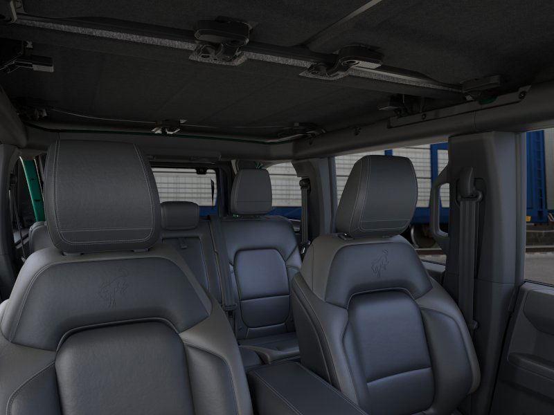 2025 Ford Bronco Outer Banks photo 11