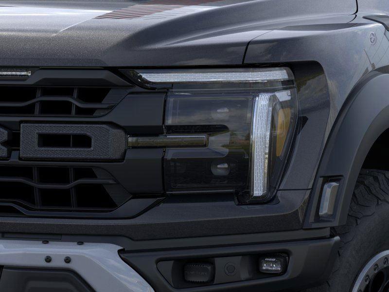 2025 Ford F-150 Raptor photo 14
