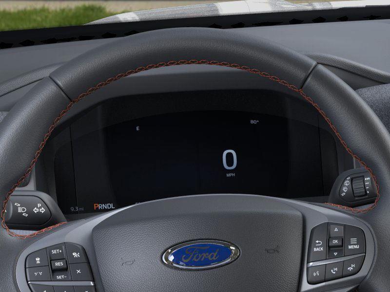2025 Ford Explorer photo 10