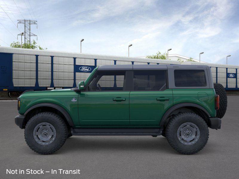2025 Ford Bronco Outer Banks photo 4