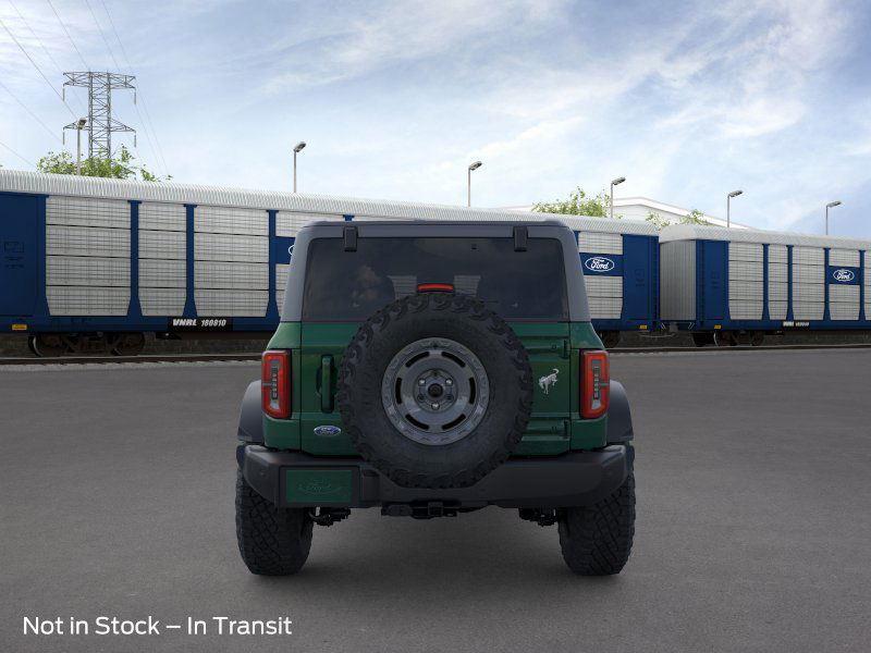 2025 Ford Bronco Outer Banks photo 6