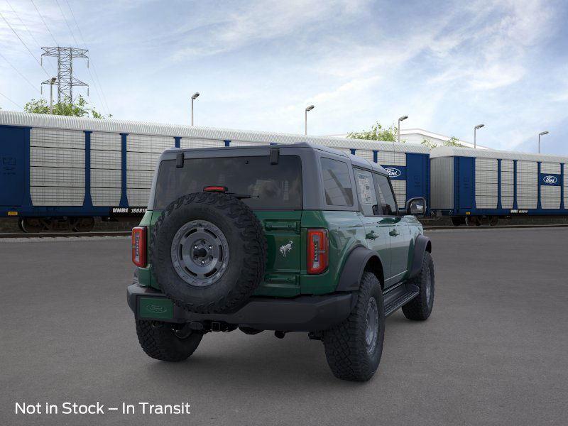 2025 Ford Bronco Outer Banks photo 8