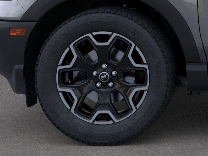 2025 Ford Bronco Sport Outer Banks photo 17