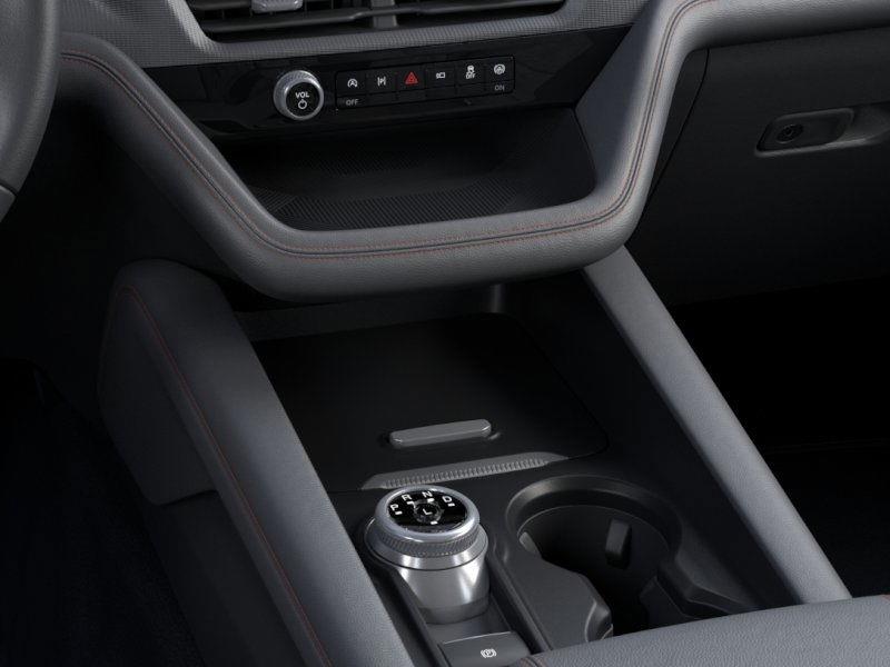 2025 Ford Explorer photo 13