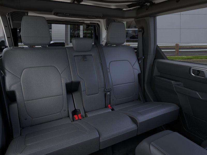 2025 Ford Bronco Badlands photo 11