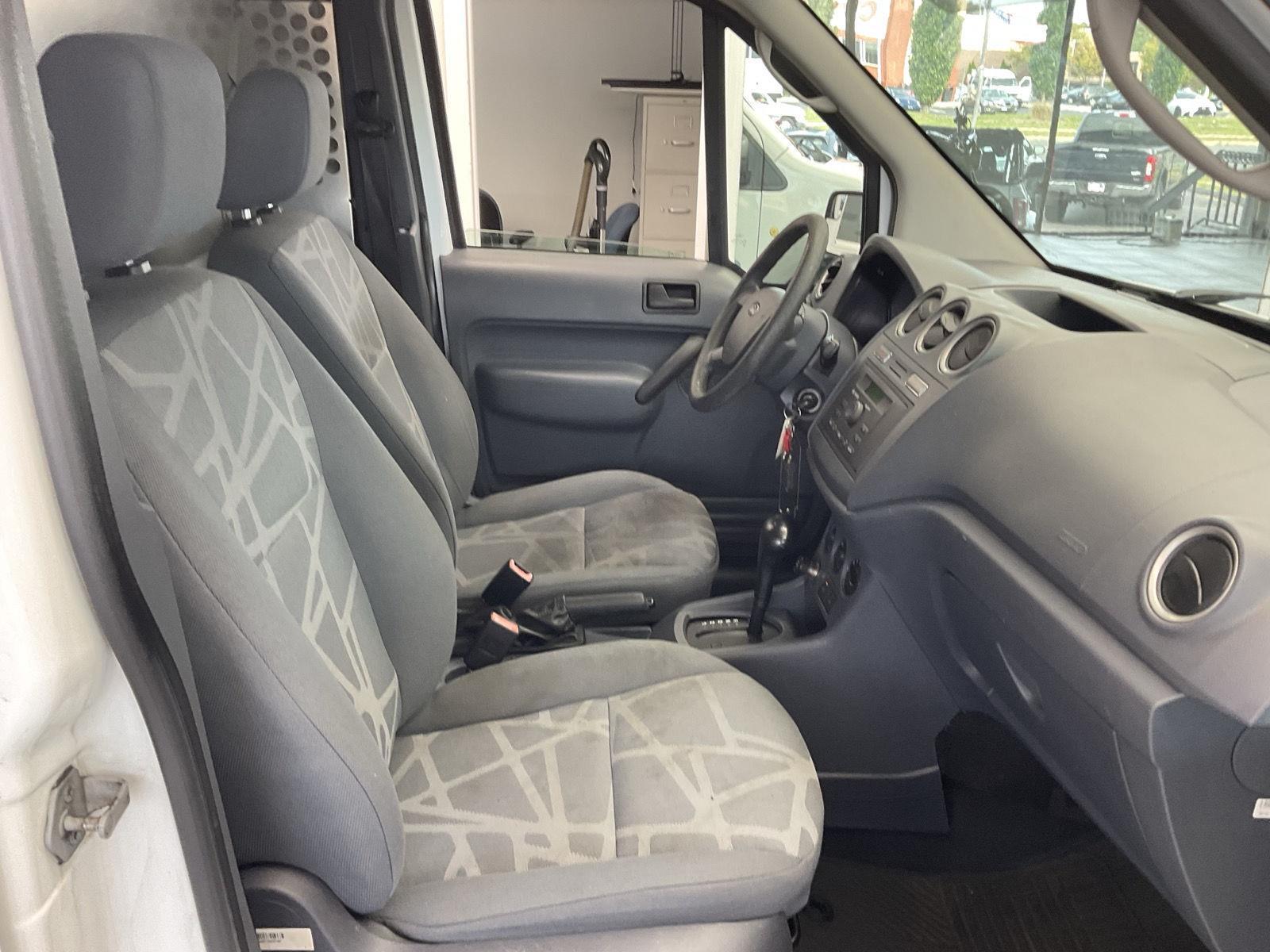 2012 Ford Transit Connect XL photo 8