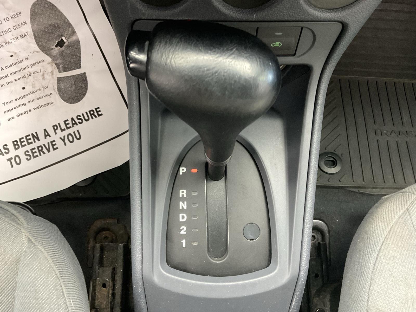 2012 Ford Transit Connect XL photo 12