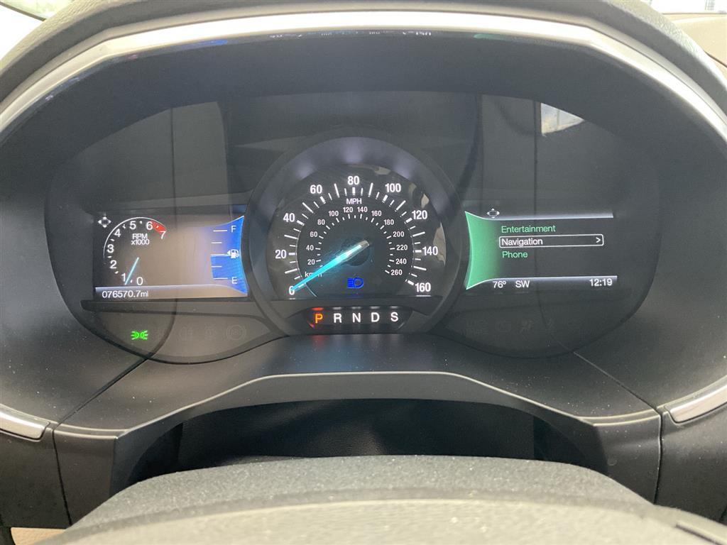 2016 Ford Edge Titanium photo 24