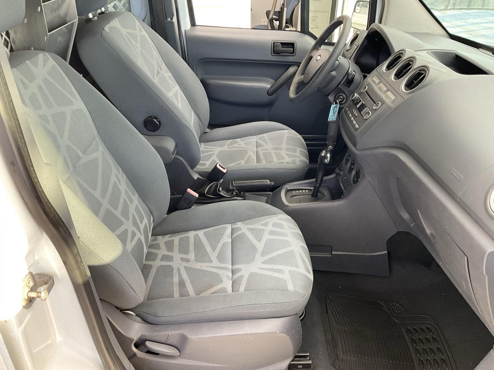2012 Ford Transit Connect XLT photo 16