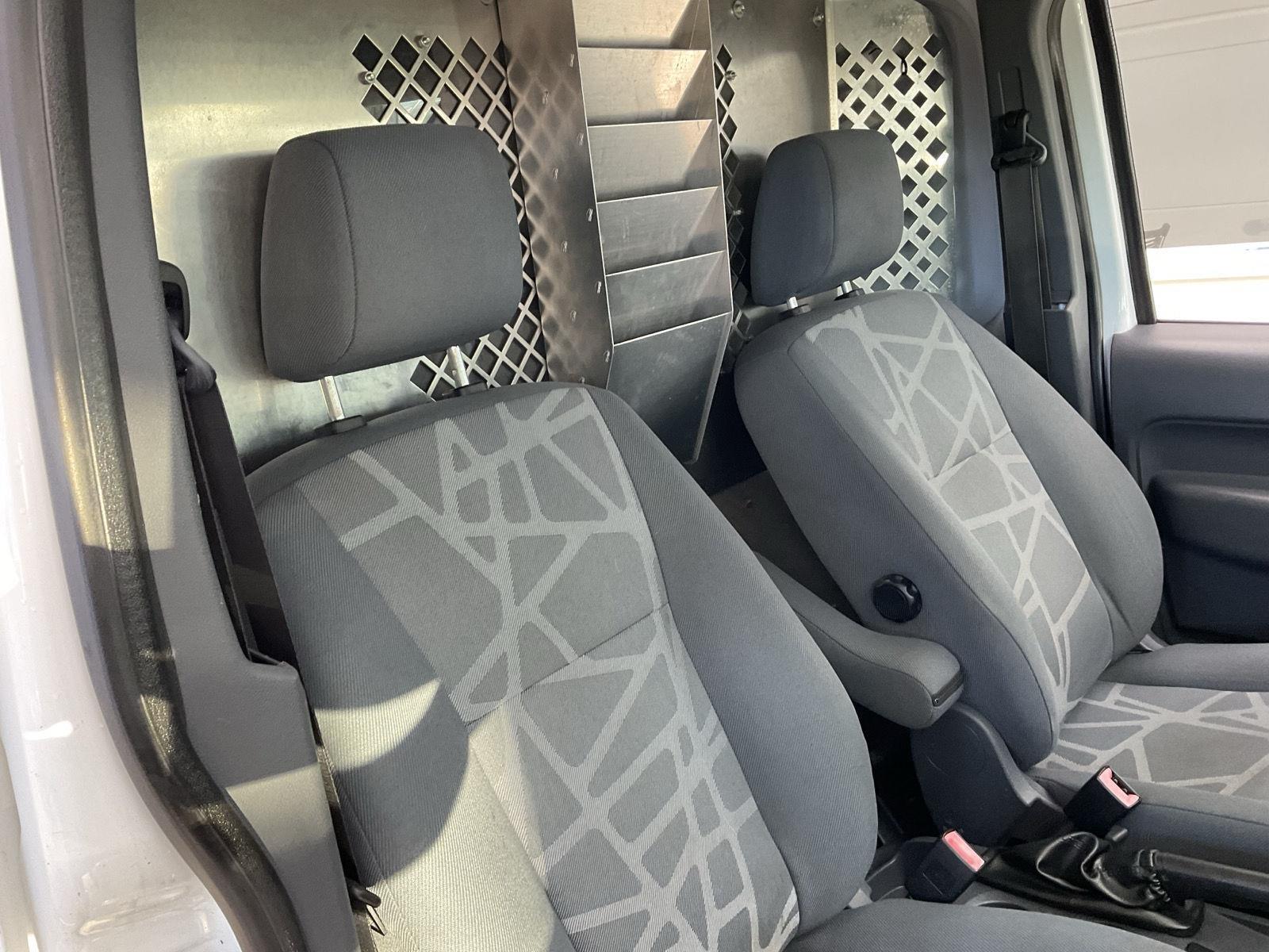 2012 Ford Transit Connect XLT photo 17