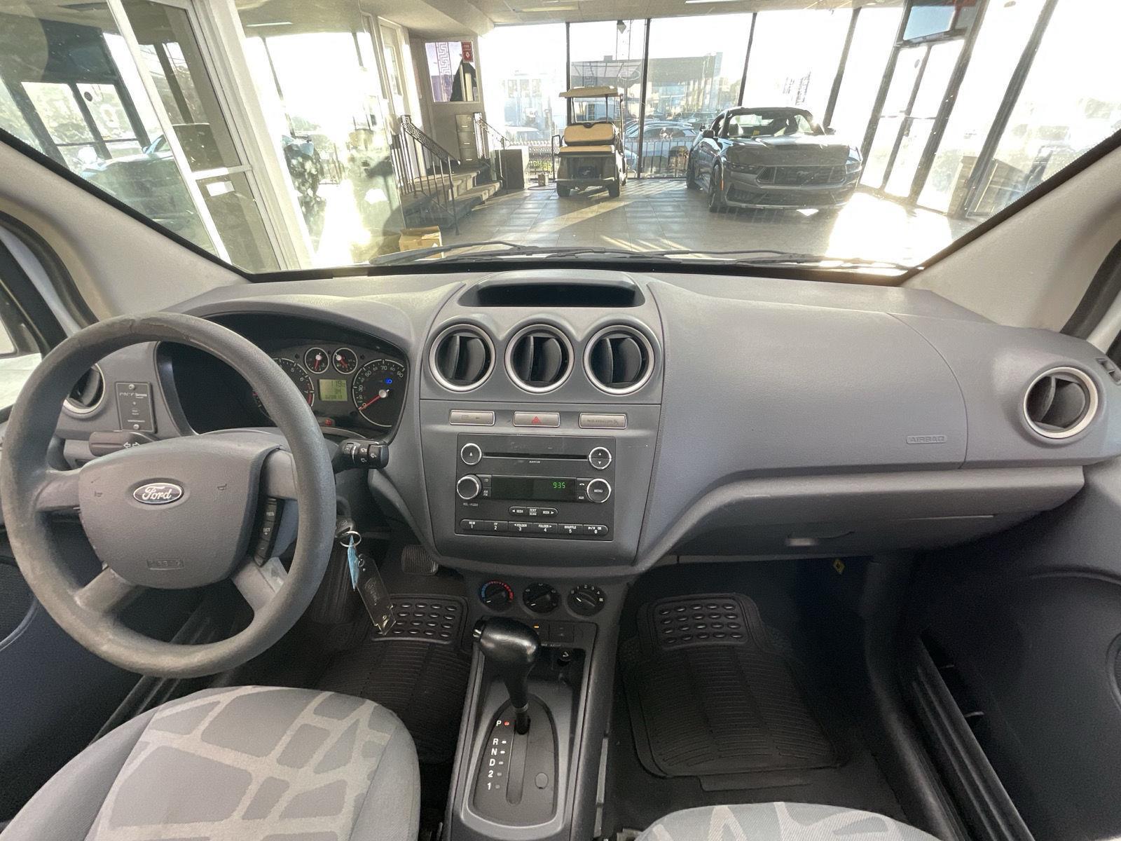 2012 Ford Transit Connect XLT photo 8