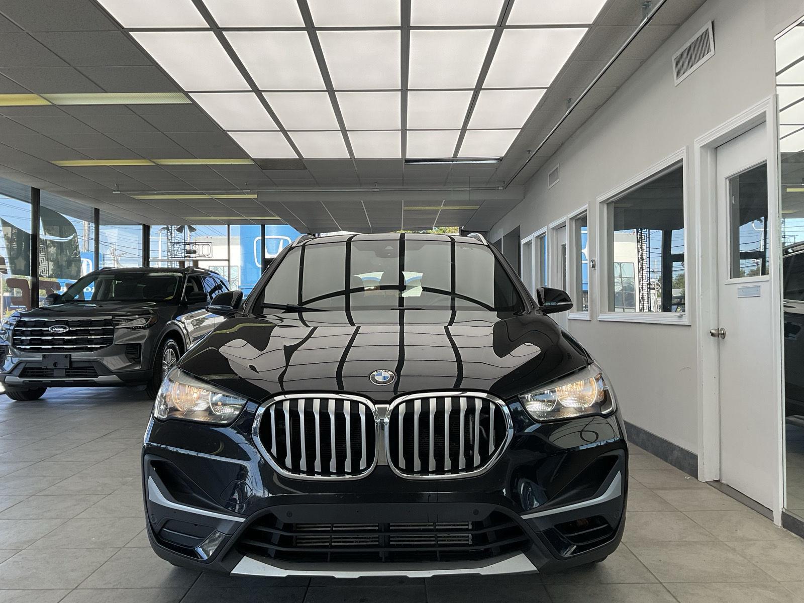 2021 Bmw X1 XDrive28i photo 2