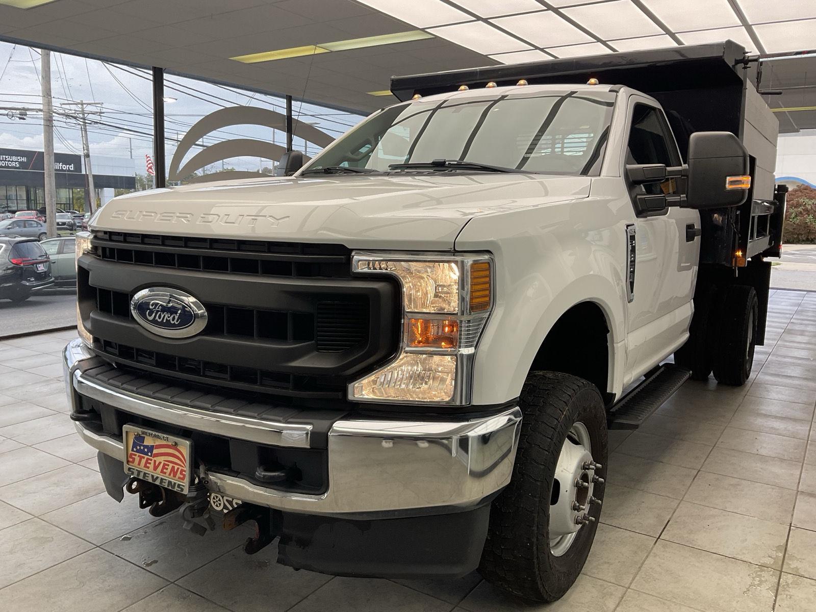 2020 Ford F-350 XL photo 2
