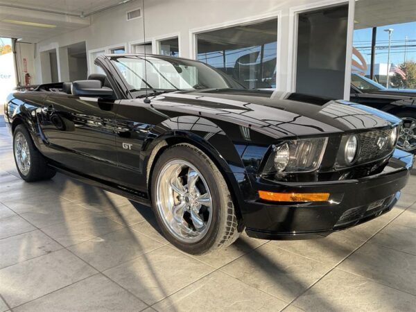 2026 Ford Mustang EcoBoost photo 4