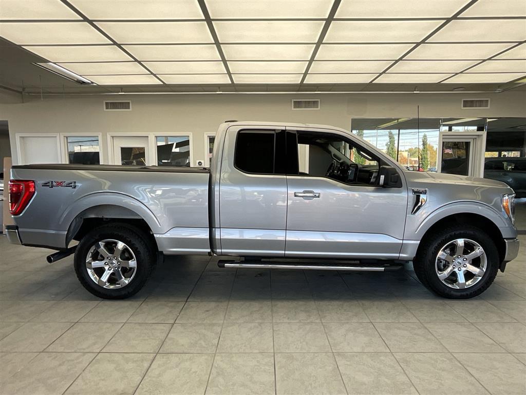 2021 Ford F-150 XLT photo 4