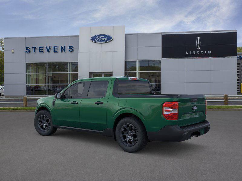 2025 Ford Maverick XLT photo 2
