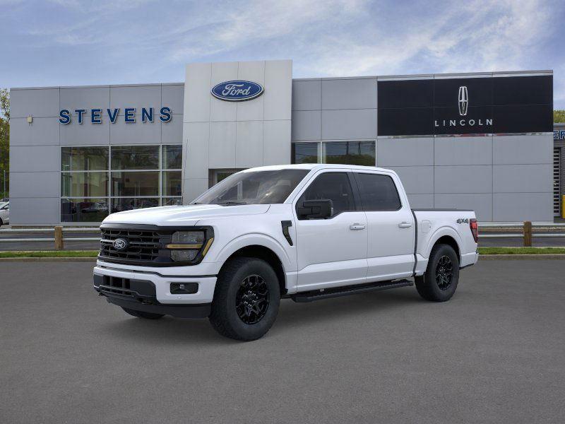 2025 Ford F-150 XLT photo 2