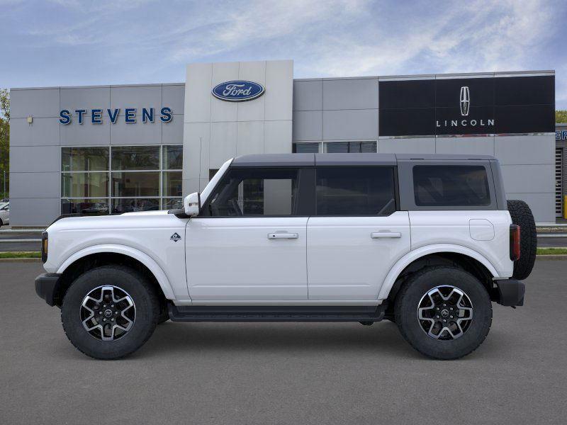 2025 Ford Bronco Outer Banks photo 4