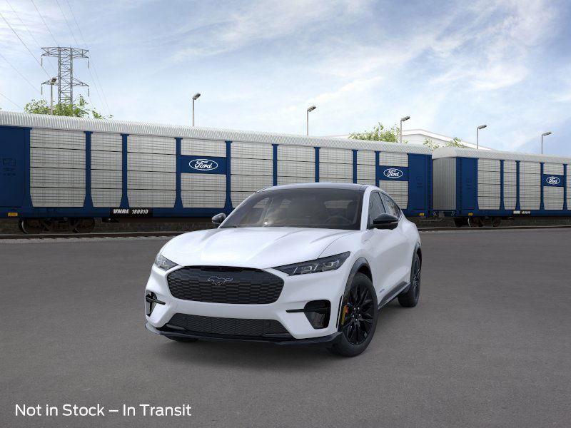 2025 Ford Mustang Mach-E Premium photo 3