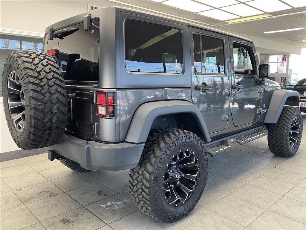 2017 Jeep Wrangler Unlimited Sport photo 4