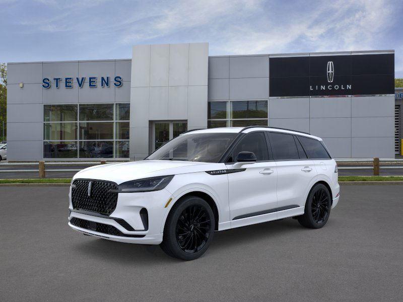 2025 Lincoln Aviator Reserve photo 2